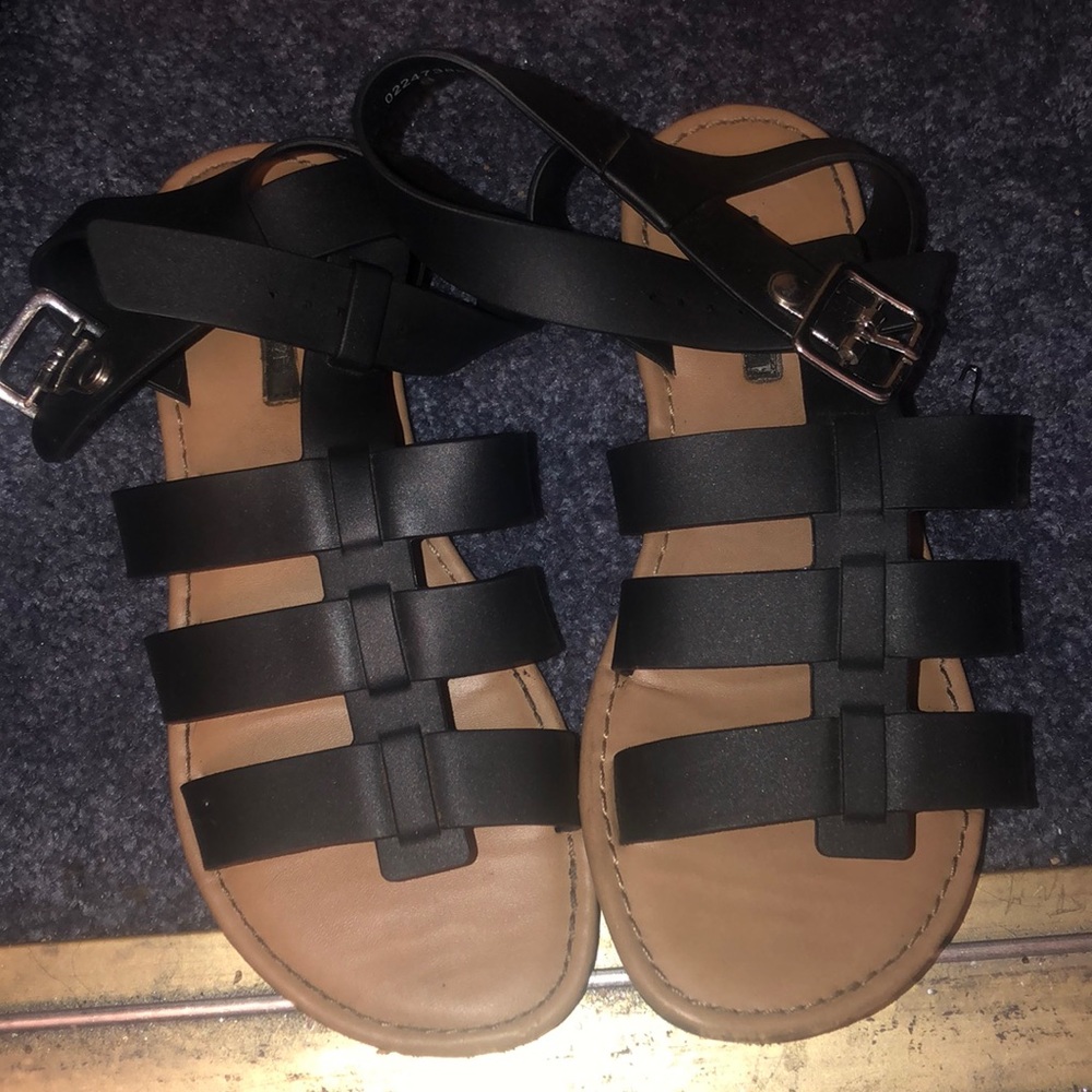Black sandals